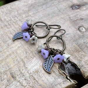 Floral Cluster Earrings. Lilac & Cream Czech Glass Flower Earrings. Blossom Earrings. Nature Inspired Jewellery